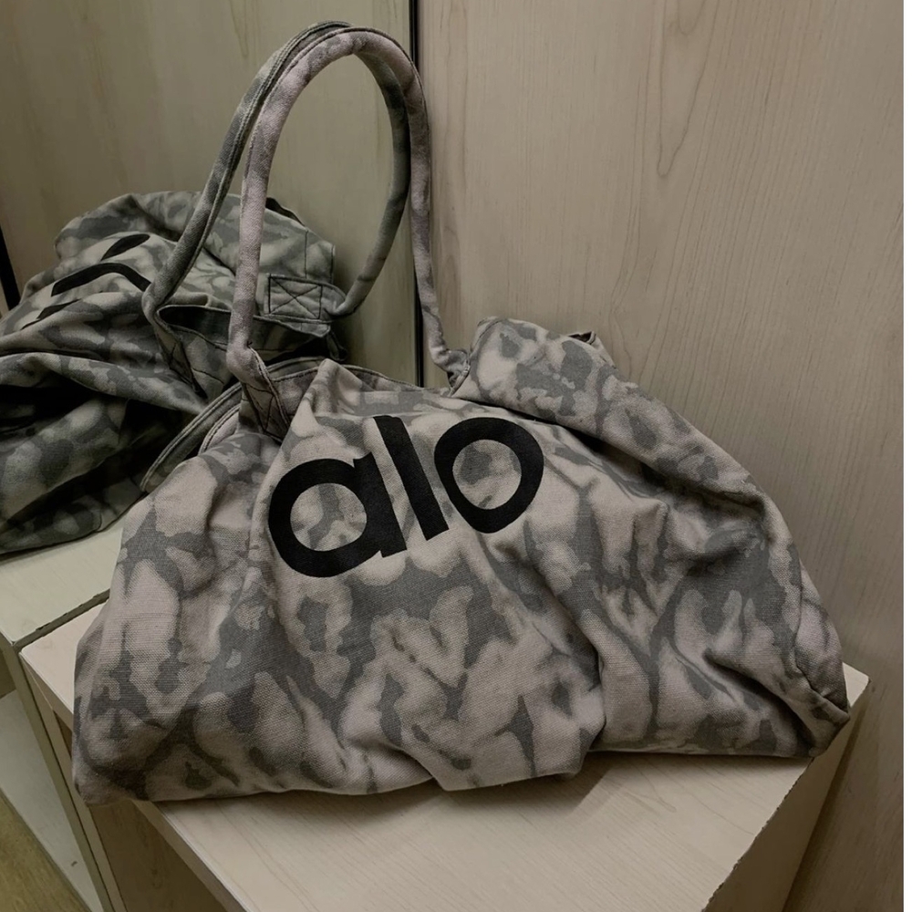 ALO Yoga Camouflage Tote Bag